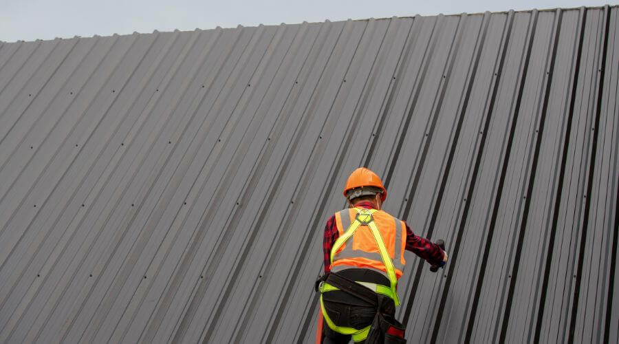 Expert top industrial roofings services in Bluffton, AR